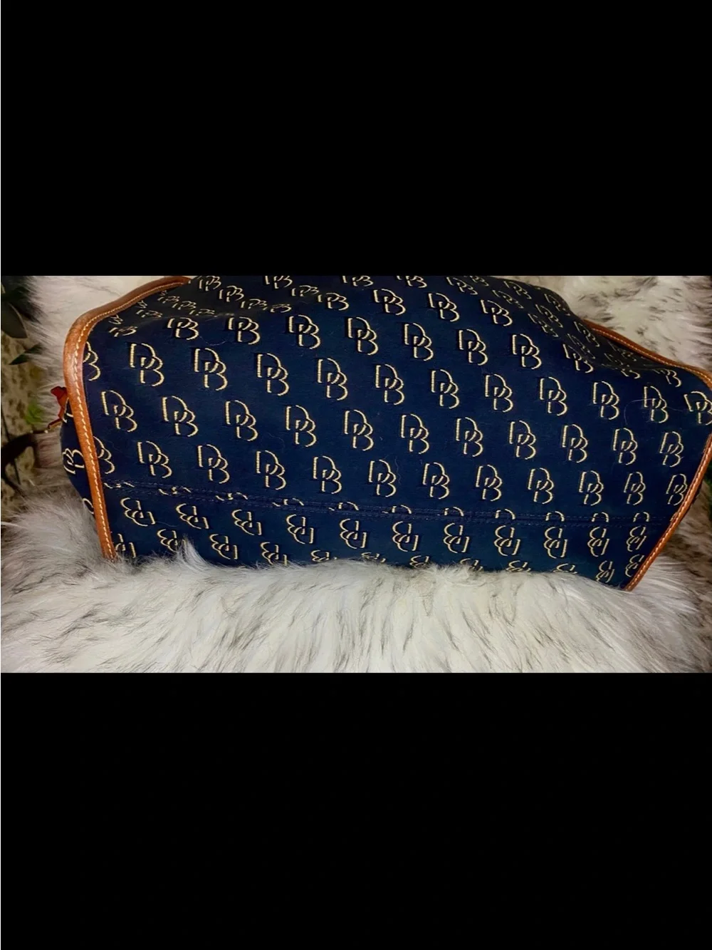 Vintage 2001 Dooney & Bourke Signature Monogram Tote & Wallet Set - USA Made - Picture 3 of 8
